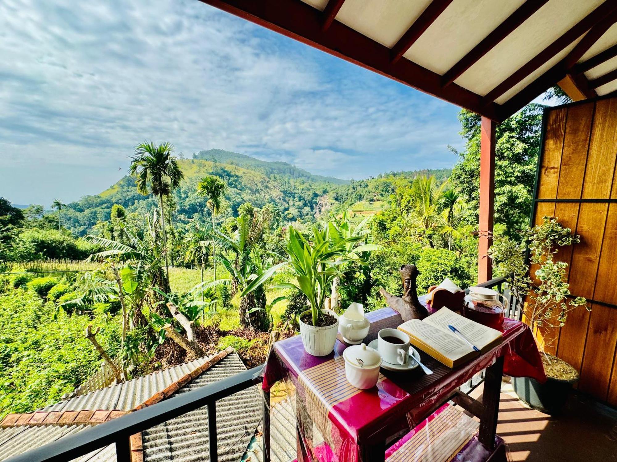 Rock Grand View Hotel Ella Ngoại thất bức ảnh