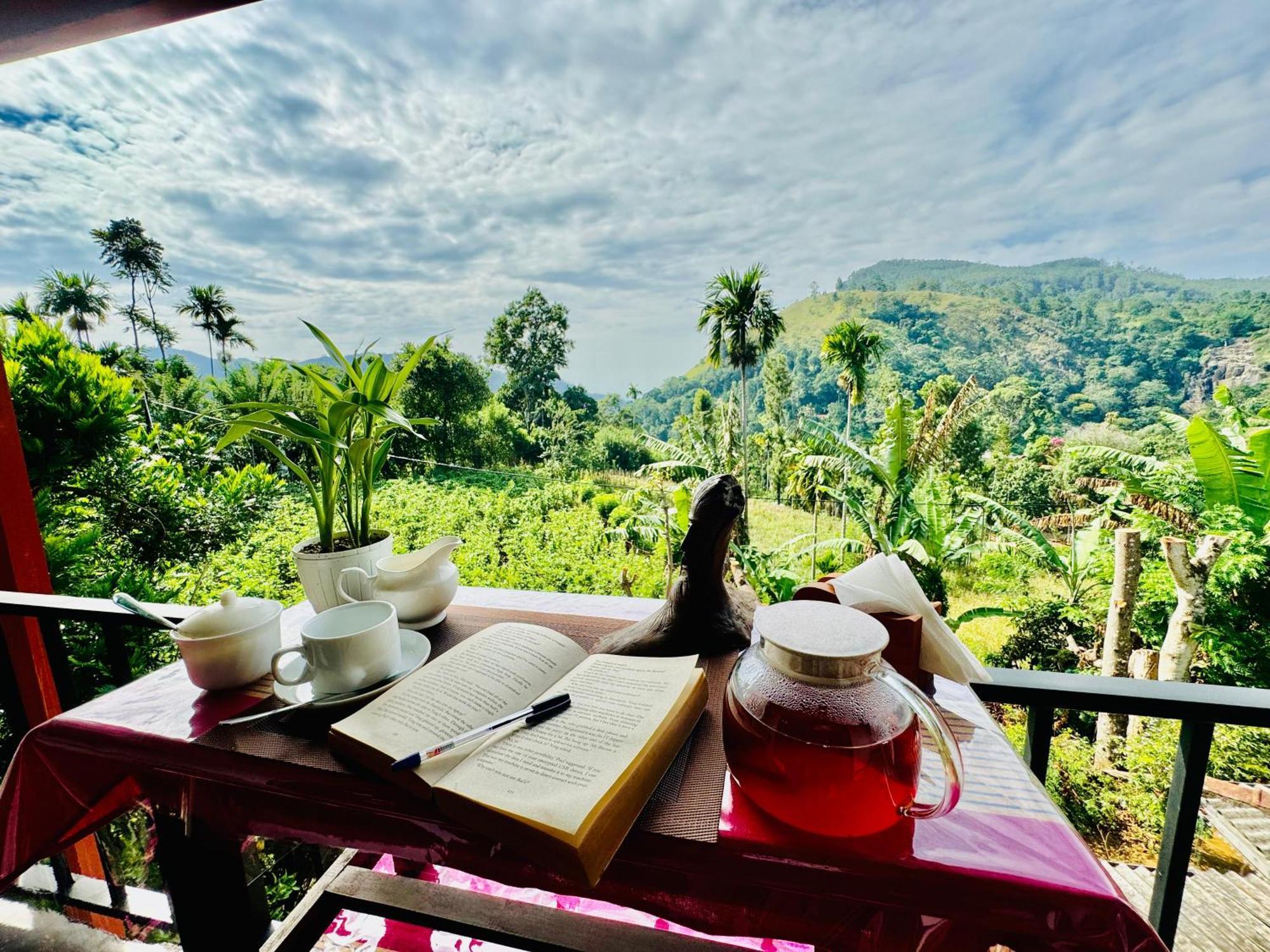 Rock Grand View Hotel Ella Ngoại thất bức ảnh