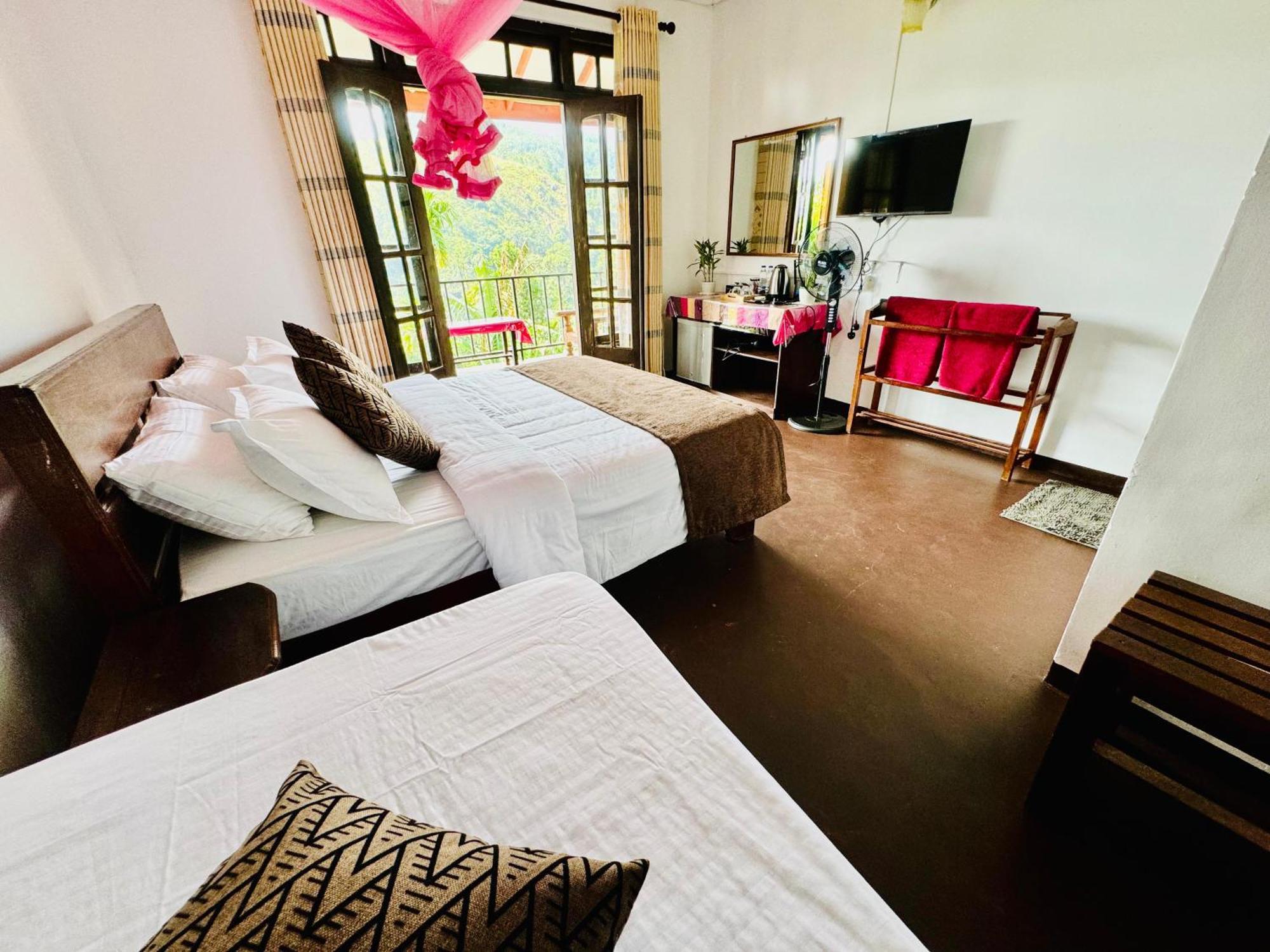Rock Grand View Hotel Ella Ngoại thất bức ảnh
