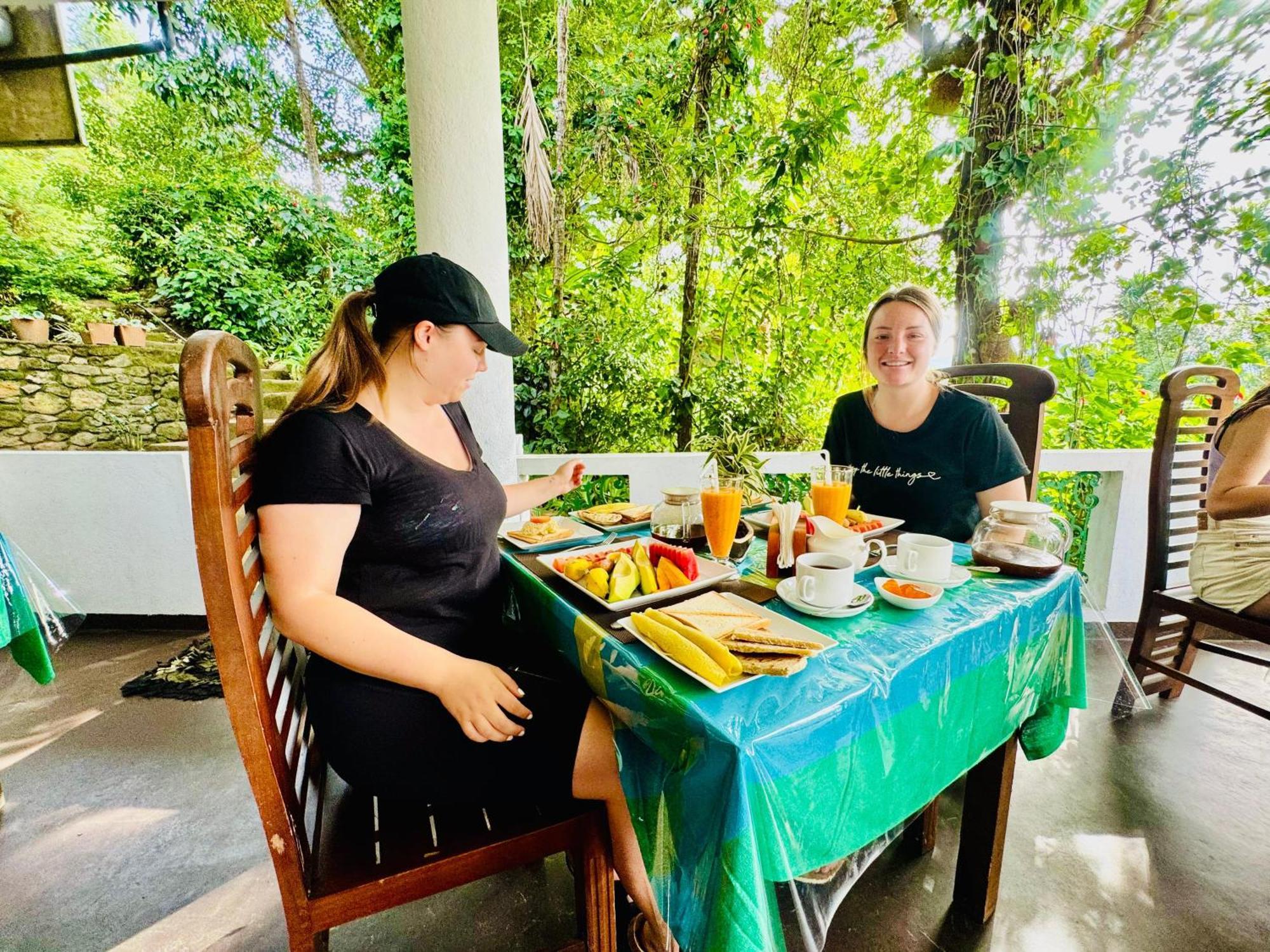 Rock Grand View Hotel Ella Ngoại thất bức ảnh