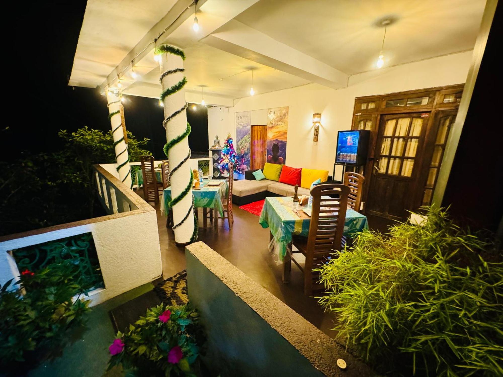 Rock Grand View Hotel Ella Ngoại thất bức ảnh